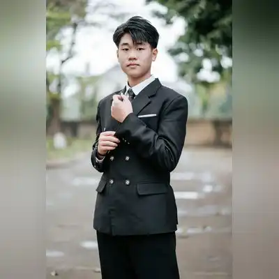 吕雅芳